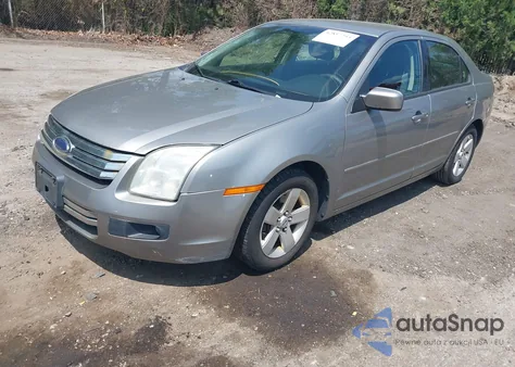 2009 Ford Fusion Se z USA, uszkodzony, nr VIN 3FAHP07Z49R110135